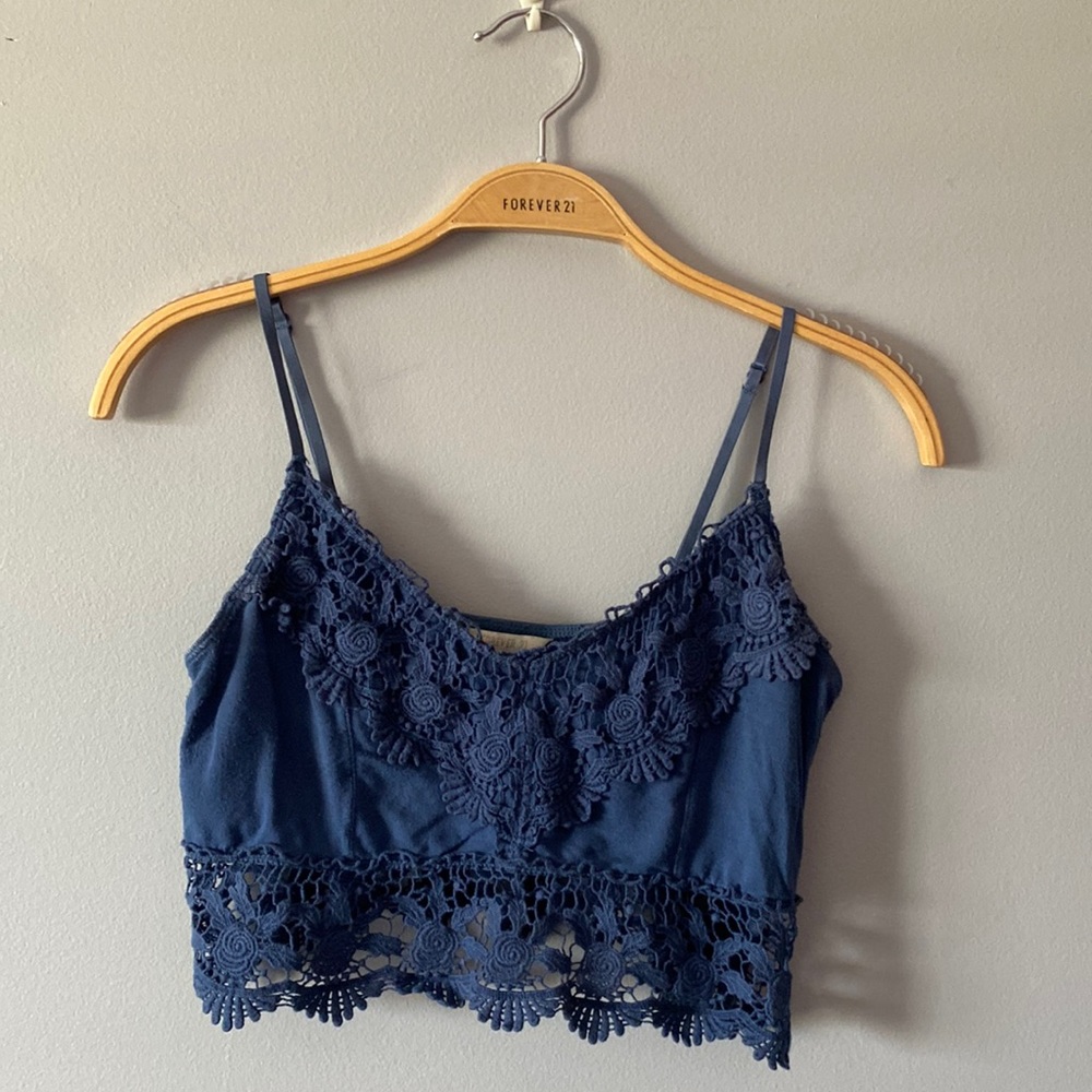 Forever 21 Laced Cropped Cami
